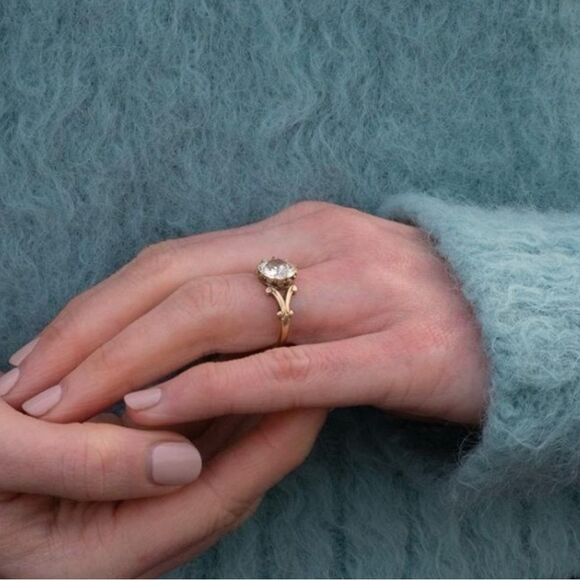 🩵 NEW Vintage crystal unique style ring 🩵 - Picture 4 of 6